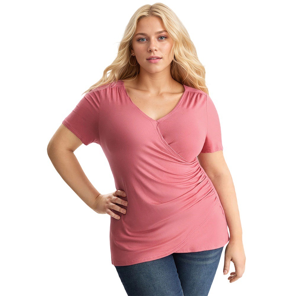 2025 New Plus Size Womens Pink Minimalist Style Versatile Commuting T-shirt Slimming Short Sleeved Top