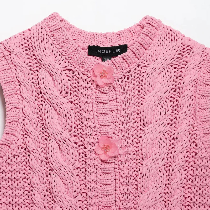 TRAF Elegant Y2k Sweater Tank Top 2025 Womens Spring Knitted Fashion Casual Sleeveless 250506