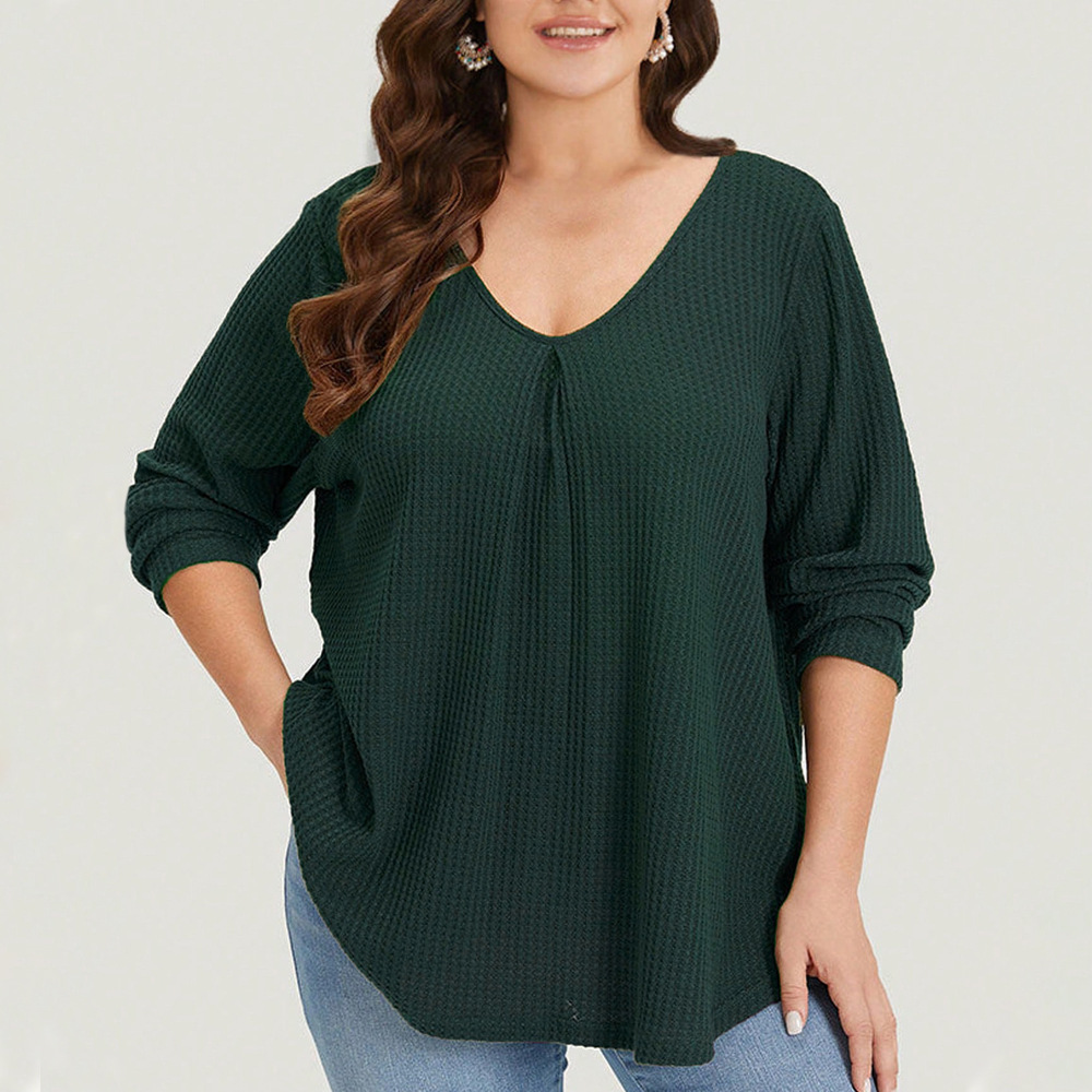 Plus Size Womens Simple Casual Style T-shirt for Autumn and Winter Commuting Loose and Slimming Base Top