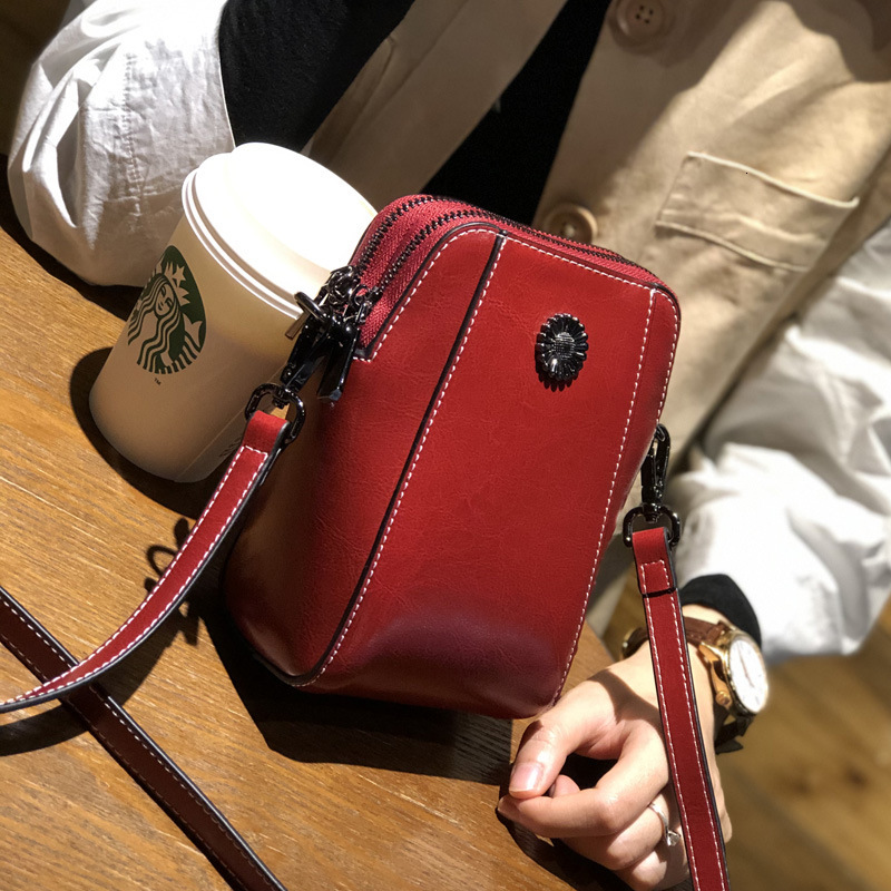 2025S designer cowhide small crossbody new popular versatile phone niche women high-end single shoulder bag trend