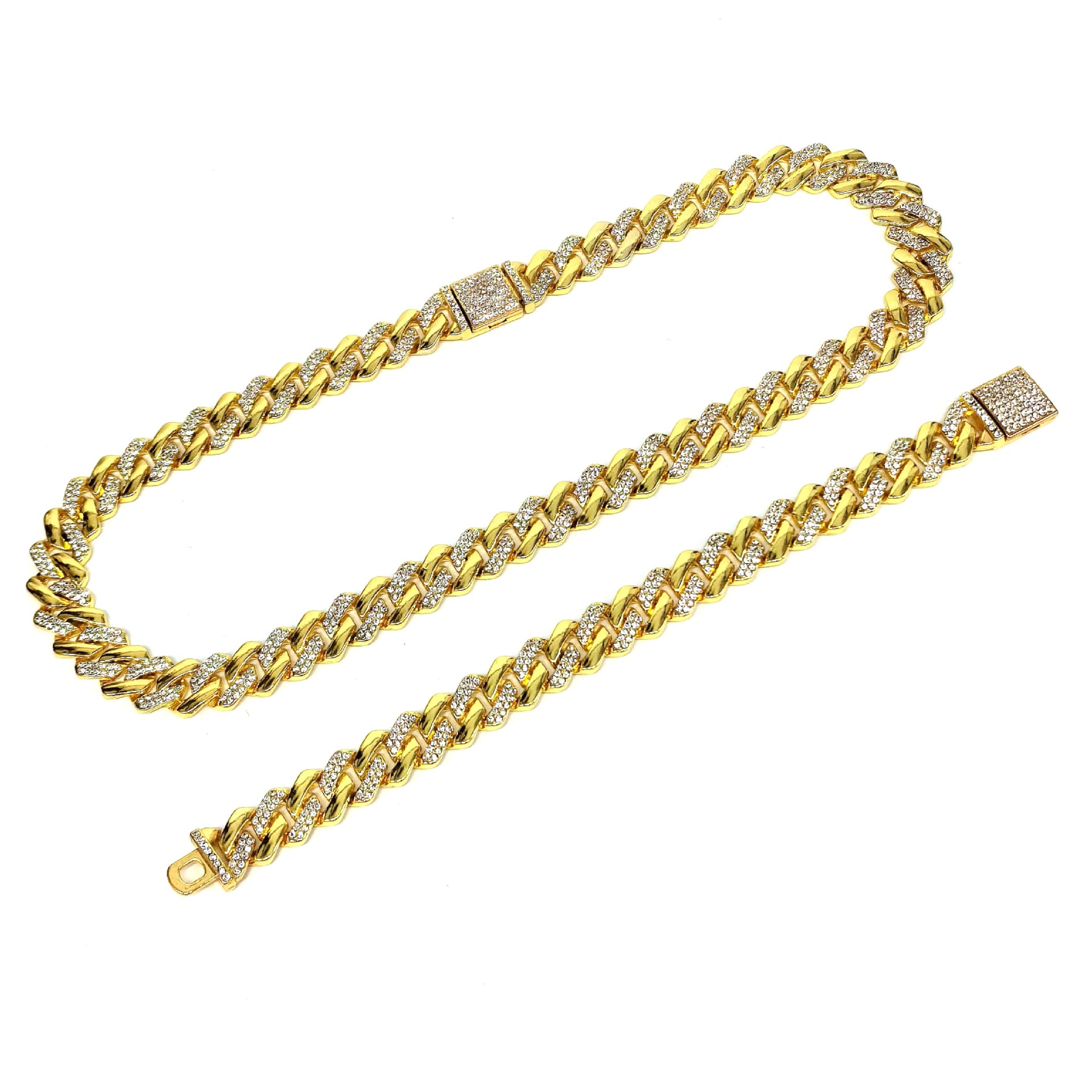 Men's Fashion Accessory Sturdy 14mm Wide Jewelry Item Featuring Rhodium Plated Links & Secure Closure
