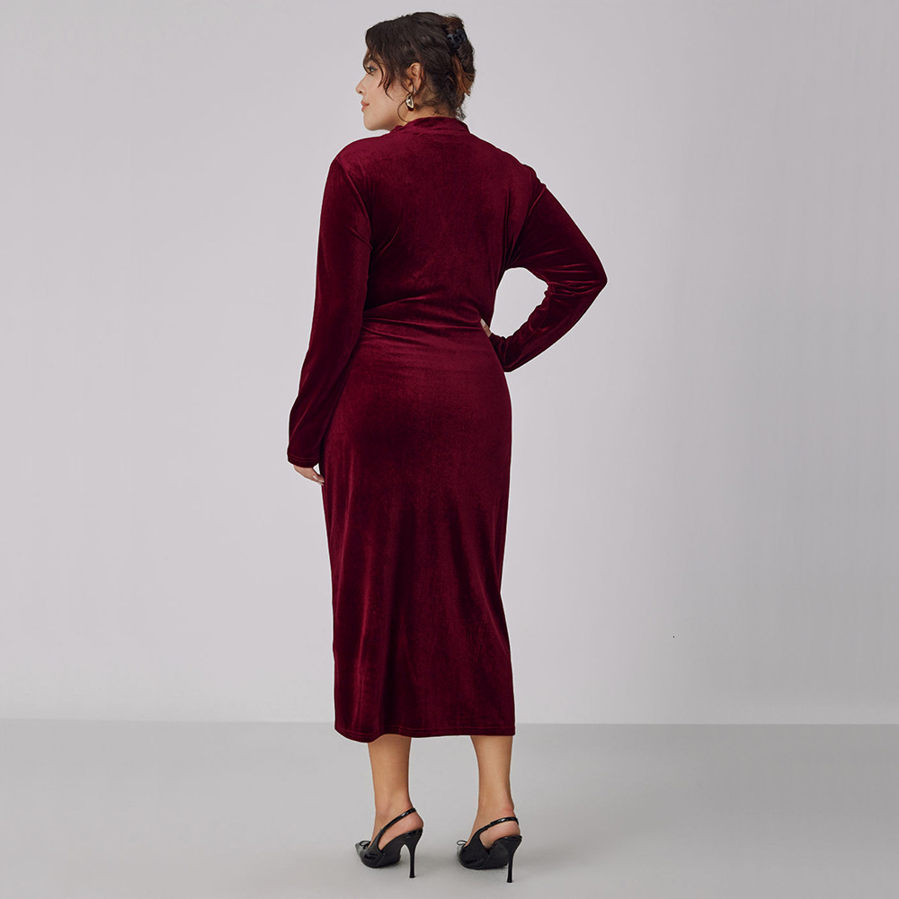 Plus Size Womens French Queen Wine Red Dress Autumn and Winter Korean Velvet Slit Long Skirt