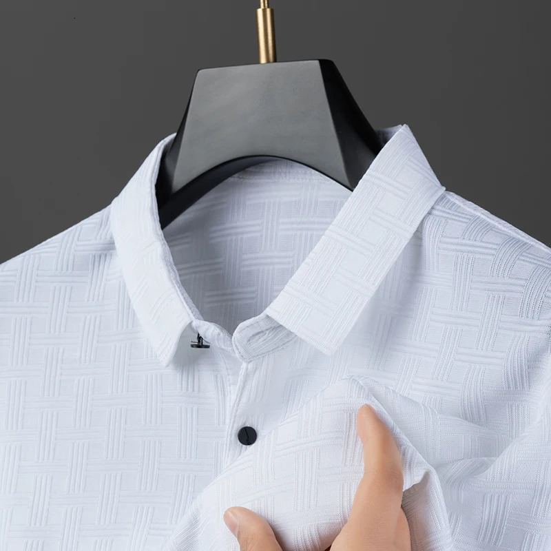 Mens 2024 Summer Ice Silk Texture Polo Shirt Casual Business Collar Tshirt Ironless Top Clothing 250506Z