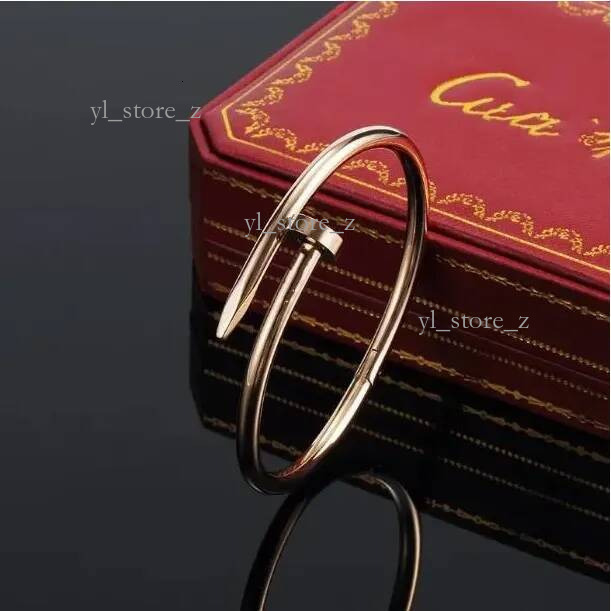 Bracelet Designer carteras Bracelets Jewelry for Women Fashion Bangle Steel Alloy Gold-plated Craft Never Fade Not Allergic Gifts with box 120