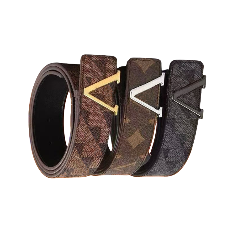 Designer-designed letter buckle belt; elegant and casual; high-quality materials and simple design; suitable for daily wear.