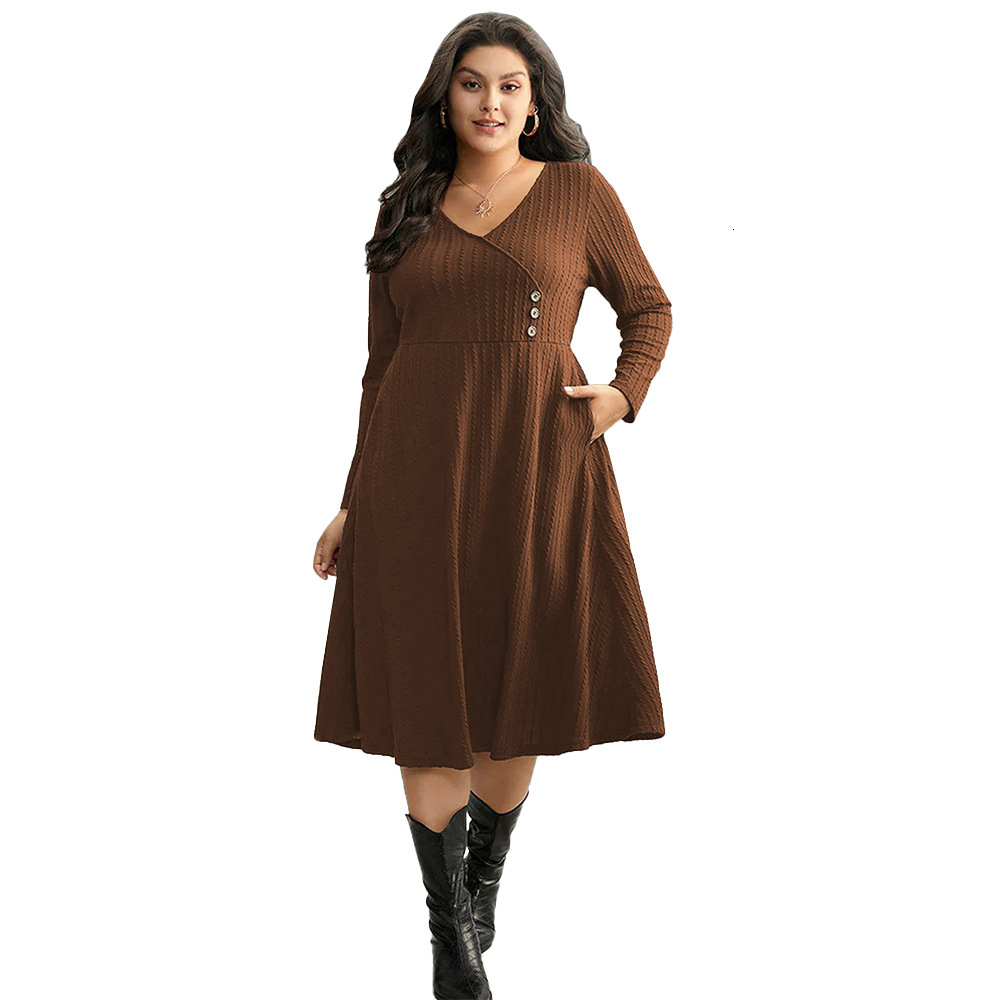 Plus Size Womens Fashion Simple V-neck Dress Autumn and Winter New Versatile Commuting Style Mid Length Skirt