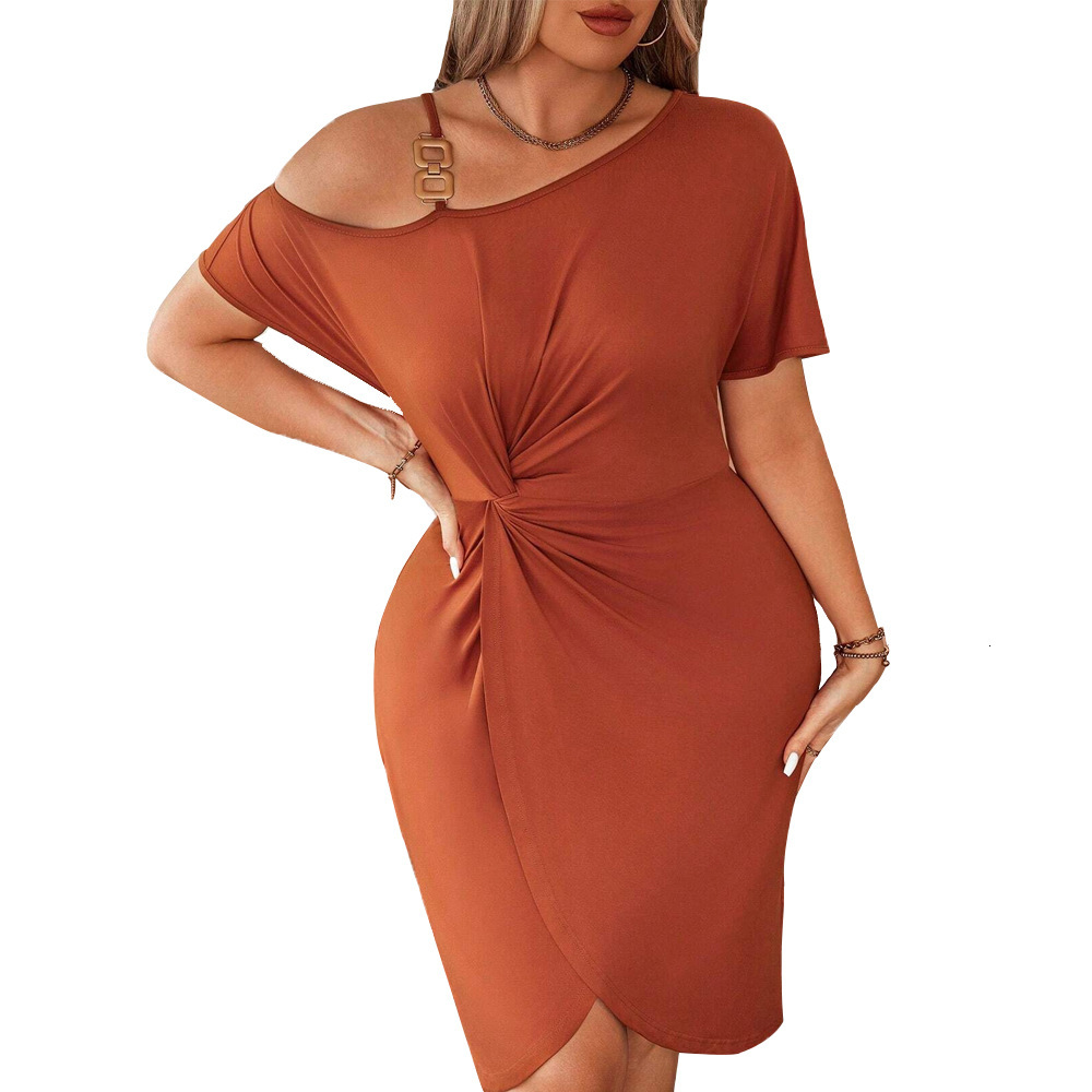 Spring New Slim Fit Camisole Dress Design with Pleated Buttocks and Sloping Shoulders Irregular Solid Color Short Sleeved Dress