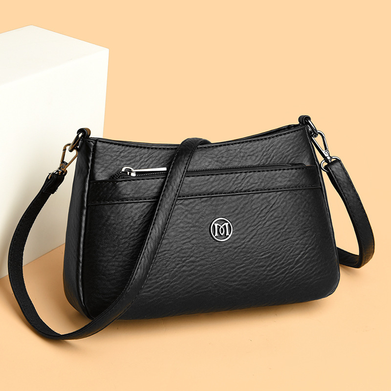 2025S designer middle-aged mother new women shoulder simple and fashionable crossbody bag large capacity soft leather small bag