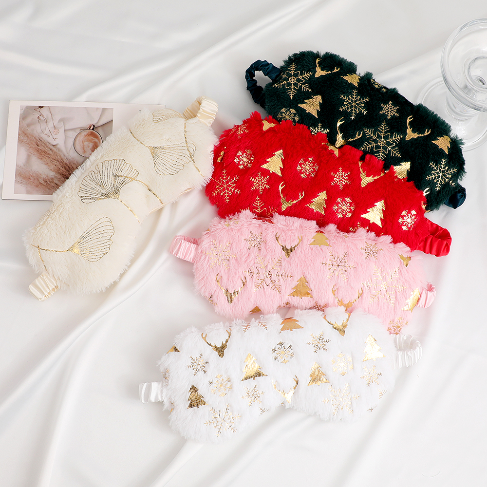 The new plush gold-embossed Christmas eye mask, a cute light-blocking sleep eye mask, is perfect for taking a nap with reindeer and starry sky