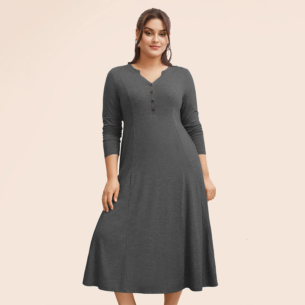 Oversized Womens Simple Style Dress for Autumn and Winter Loose and Slimming Versatile for Commuting Suitable for Wearing Mid Length Skirts