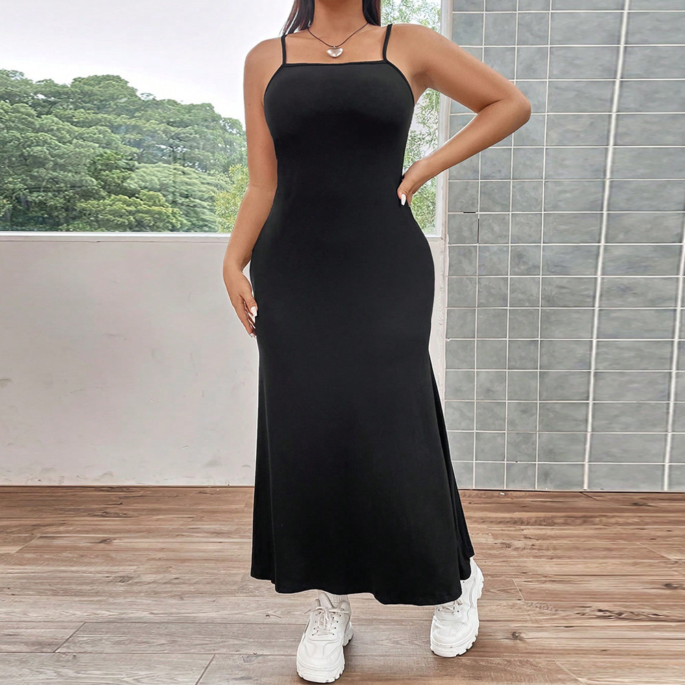 Large Size Womens High-end Fishtail Suspender Long Dress Looks Slim and Sexy with a Hip Hugging and Kardashian Dress