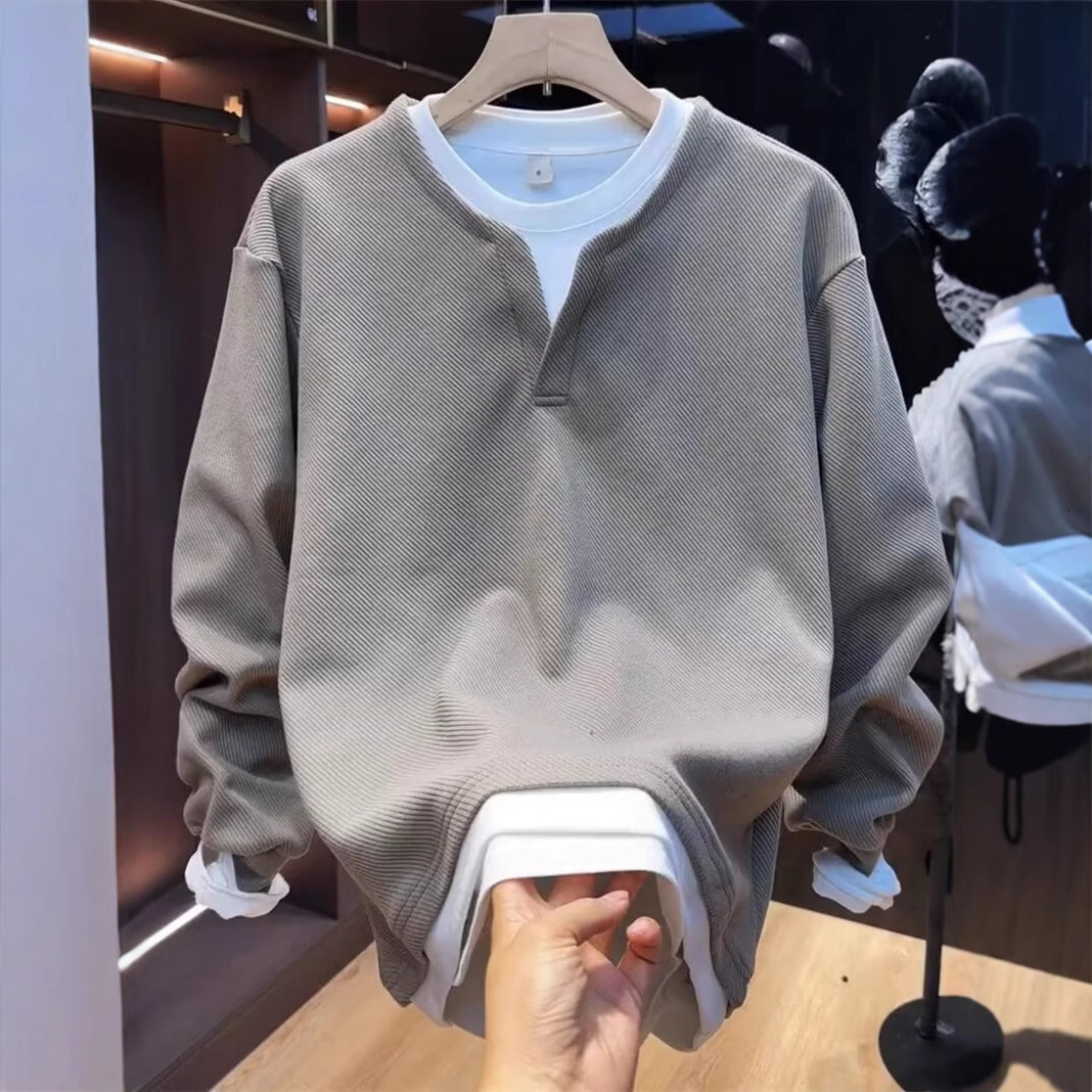 Autumn new men's fake two-piece casual hoodie trendy fashion pullover long sleeved base shirt slim fit versatile t-shirt