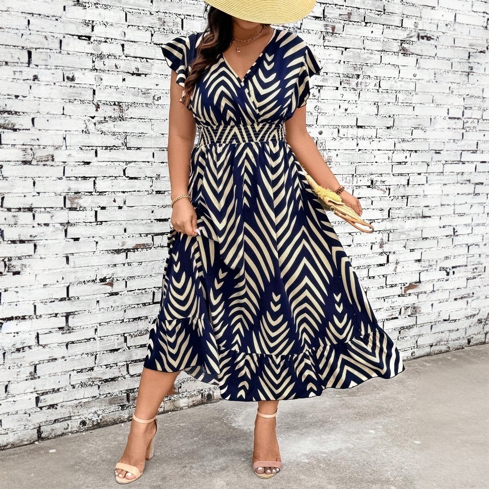 2025 Spring/summer New Plus Size Womens Striped Dress with Waist Cinching and Slimming Effect Knee Length Long Skirt