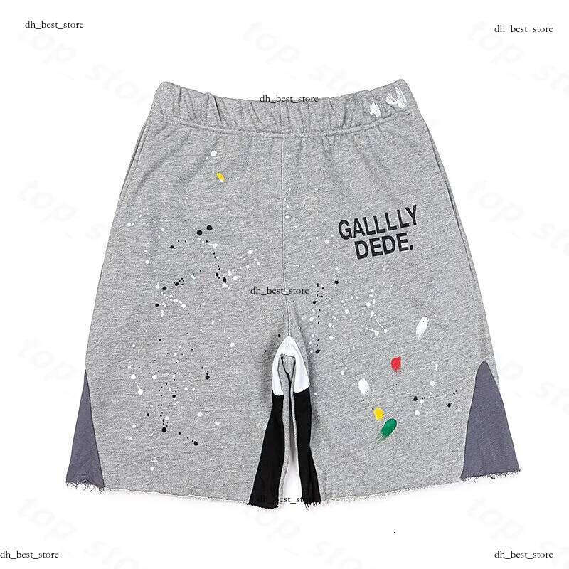 Designer T Shirt Mens Tees Graffiti Printing Letter Shirt 25Ss Galleryly Dept Shirt Gallerydeptsweat Pants Sweatpants Luxurys Casual Street Sweatpants Shorts f0d