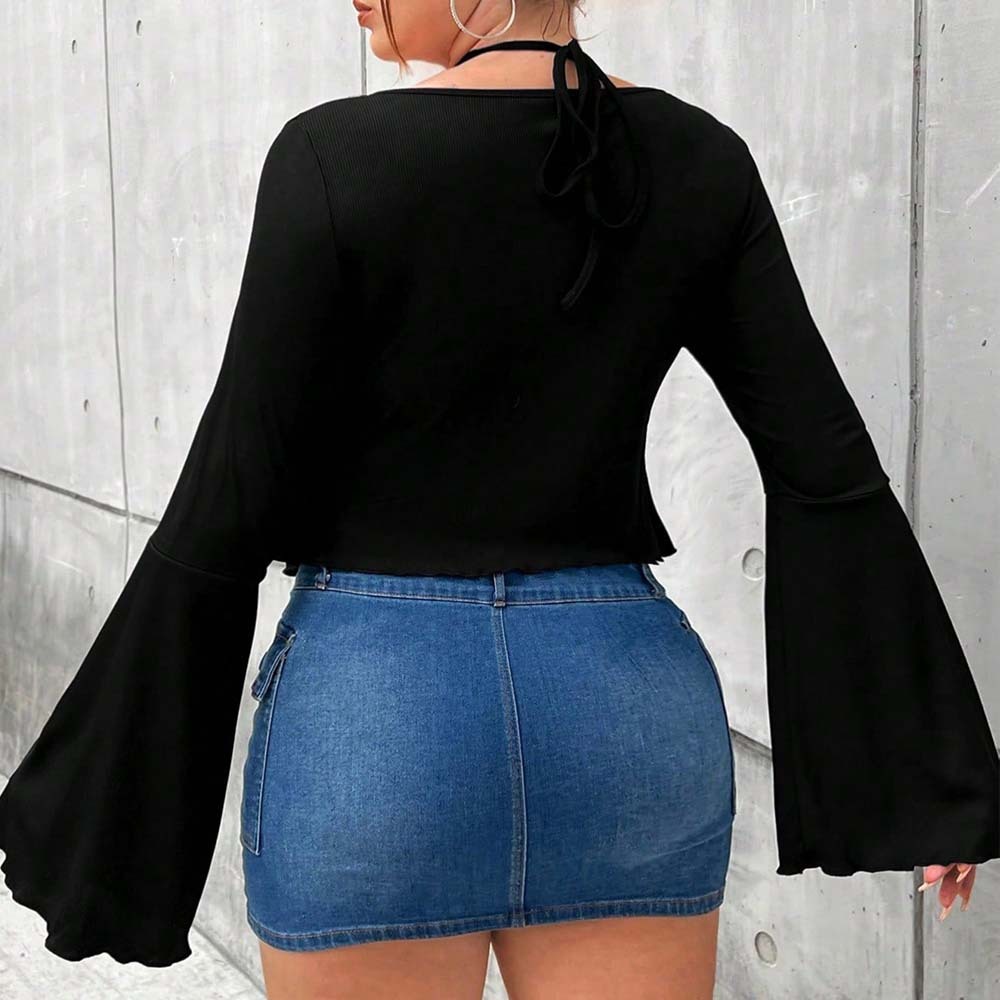 Autumn and Winter Plus Size Womens U-neck Flared Sleeve T-shirt with Elegant Design and Solid Color Top