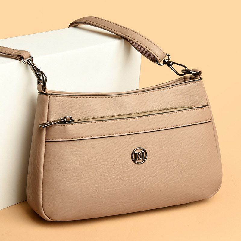 2025S designer middle-aged mother new women shoulder simple and fashionable crossbody bag large capacity soft leather small bag