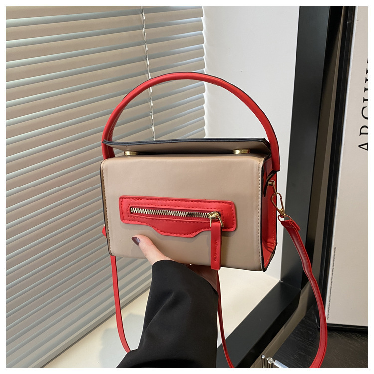 2025S designer large capacity stylish daily commuting contrasting color women personalized zipper summer new shoulder crossbody handbag small square b
