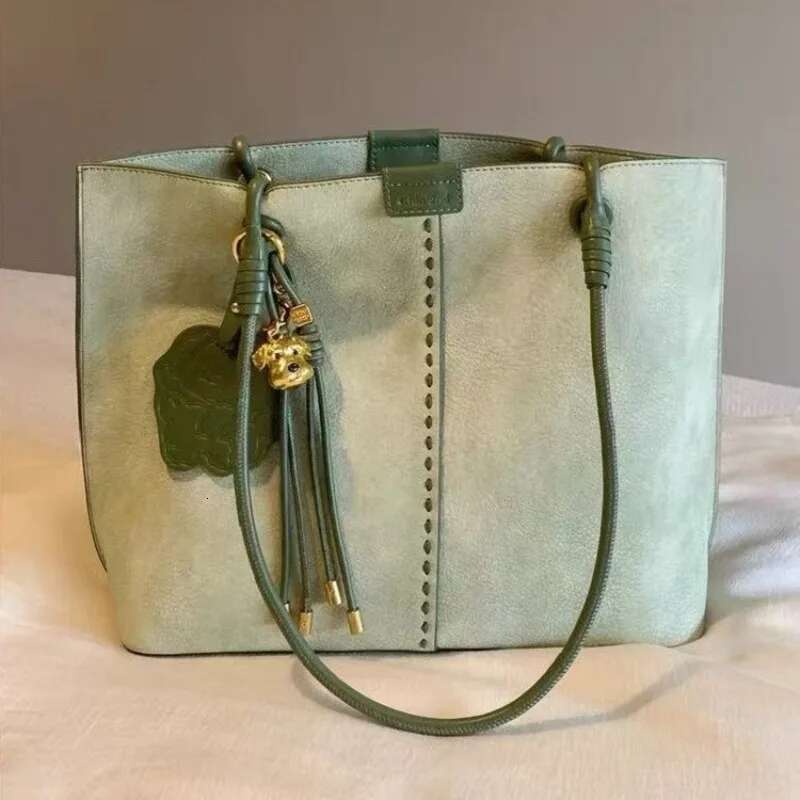 Nanfeng Chio2nd Bread Dog Lime Tote Large Capacity 2025 New Handheld Shoulder Bag