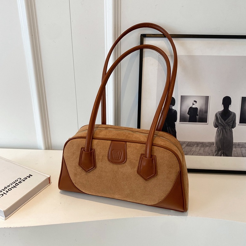 2025S designer women new high beauty splicing shoulder Boston bag versatile and niche pillow bag