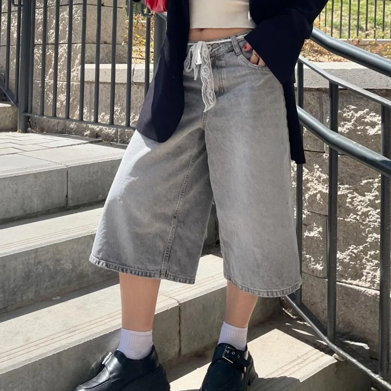 Women Bermuda Denim Shorts Boyfriend Baggy Calf Length Pants Y2k Aesthetic Wide Leg Carpenter Jean American Retro Streetwear 250515