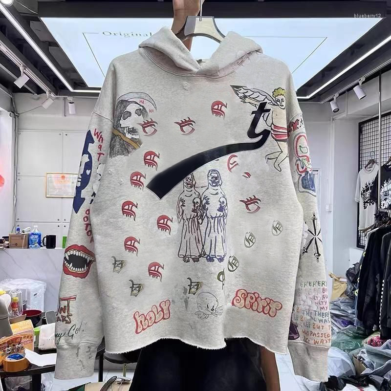 Men's Hoodies Mens Graffiti Designer Hoodie Kapok Printed High Street Worn Holes Retro Loose Sweatshirts