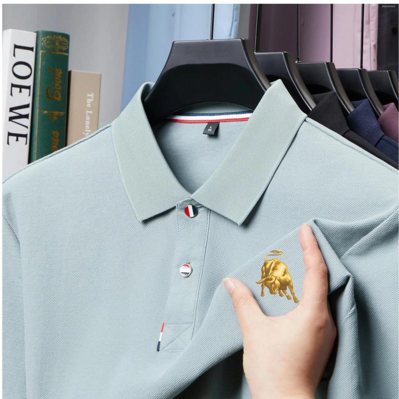 Mens Polos %Cotton Summer Fashionable Luxury Short Sleeved Polo Shirt Designer Paired With A Golden Cow Print Pattern Casual T-shirt