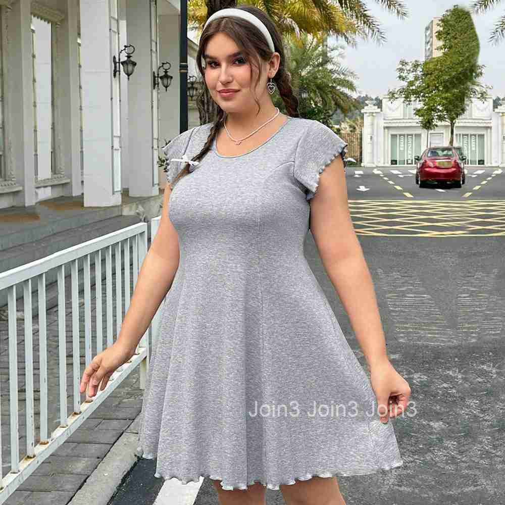 Large Size Womens New Fashion Simple Solid Color Round Neck Black Fungus Edge Short Sleeved Mini Dress