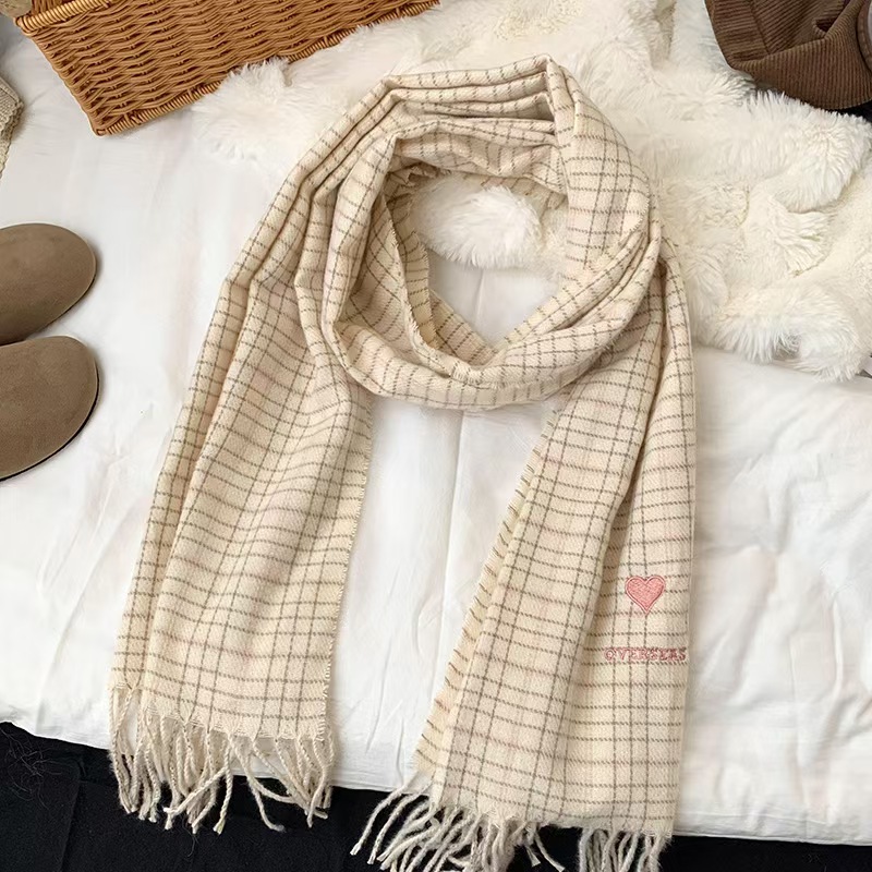 T716 scarf women's winter high-end 2025 new Korean version all-match embroidered love retro plaid scarf shawl