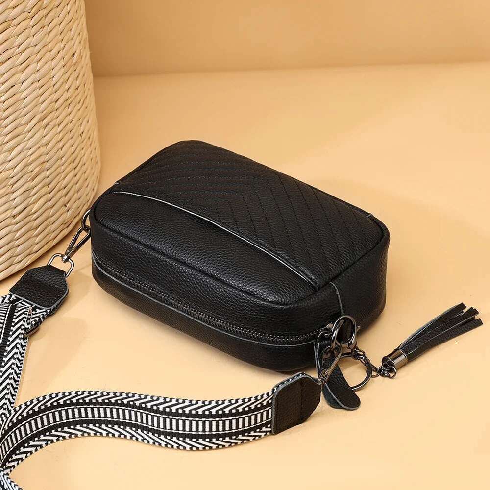 Women Quilted Shoulder Genuine Leather Classic Camera Bags Versatile Vintage Messenger Bag Casual Wallet Handbags