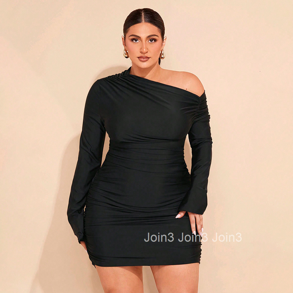 Plus Size Womens Socialite Style Dress with Autumn and Winter Diagonal Collar Design Temperament and Short Skirt