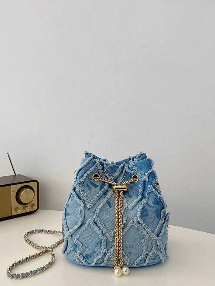 Vintage Denim Bucket Bag Style Light Blue Ripped Edge Design Gold Chain Pearl Embellishment Adjustable Fringe Shoulder Bag Z250516