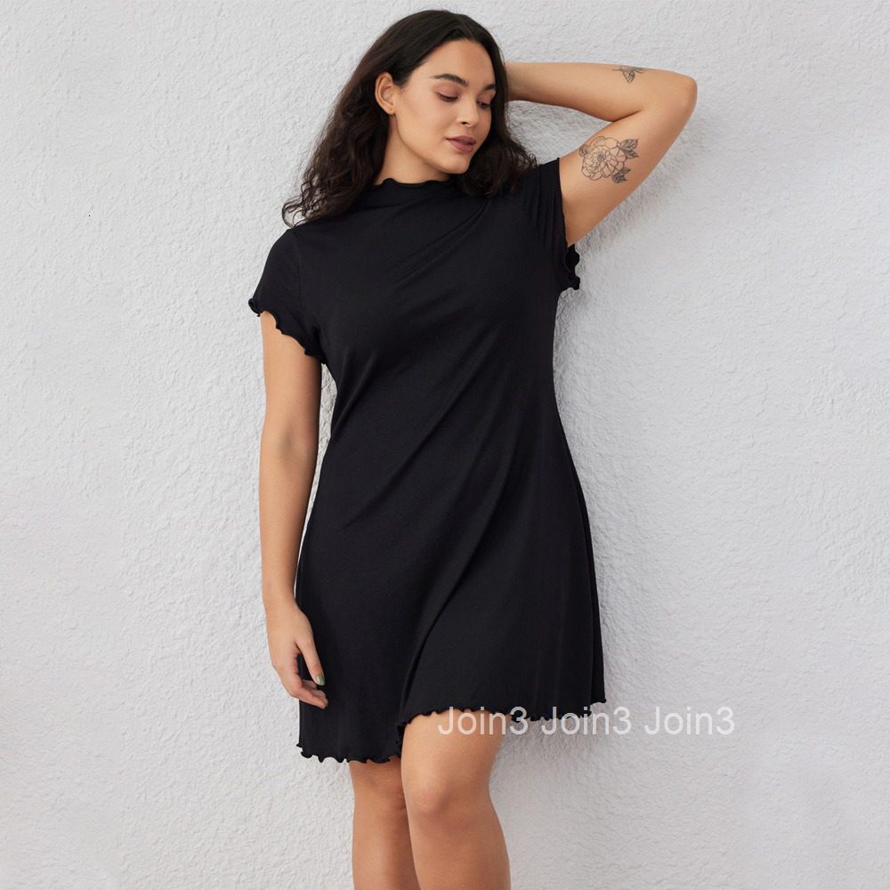 New Womens Clothing Simple and Elegant Short Sleeved Knitted Long Sleeved Dress Looks Slim with a Waist Cinching and Large Swing Skirt