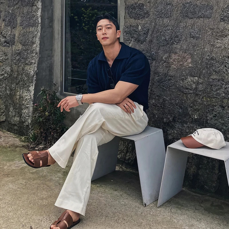 Mens Clothing Korean Hollow Out Polo Shirt Leisure V Neck Short Sleeve Solid Color Retro Streetwear Knitwear 250515