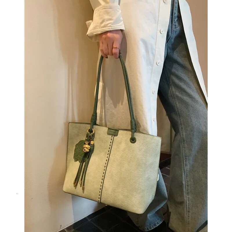Nanfeng Chio2nd Bread Dog Lime Tote Large Capacity 2025 New Handheld Shoulder Bag
