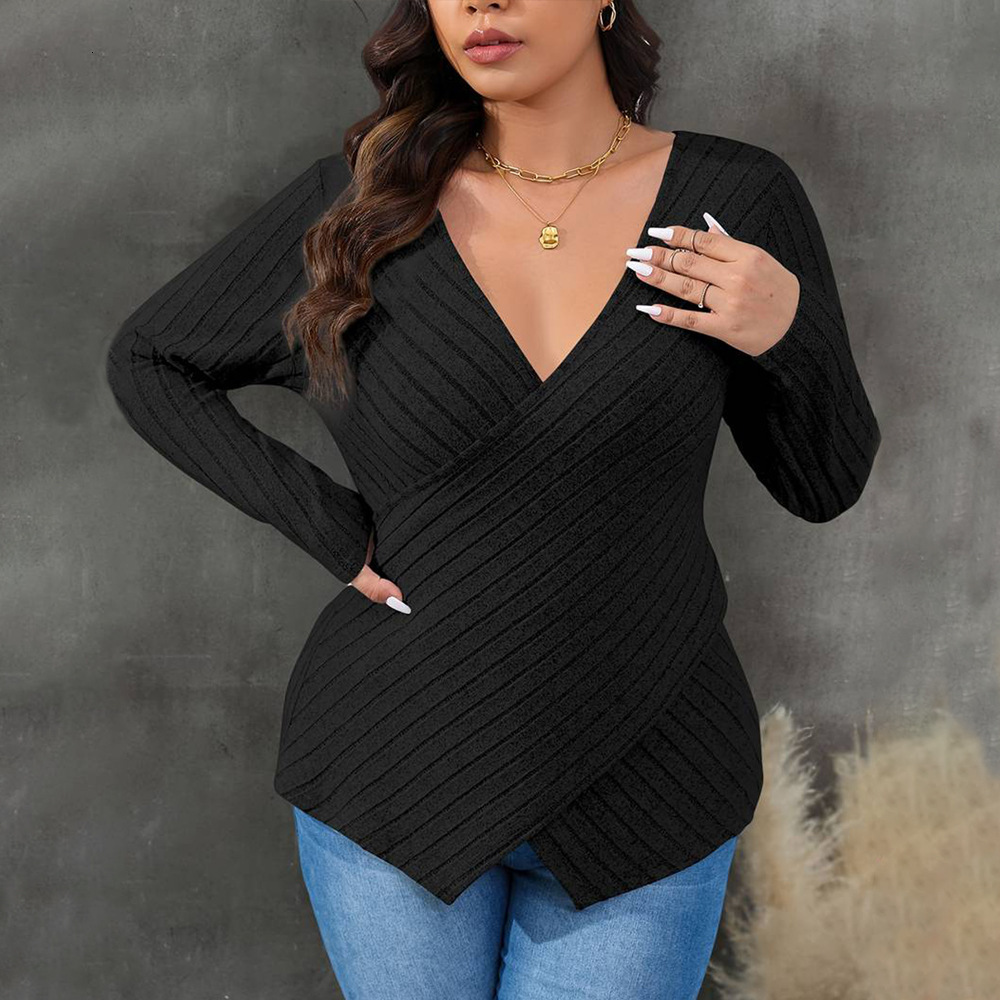 Large Womens Versatile Commuting T-shirt for Autumn and Winter Elegant Style Slim Fit and Slimming with a Pit Stripe Inside the Top