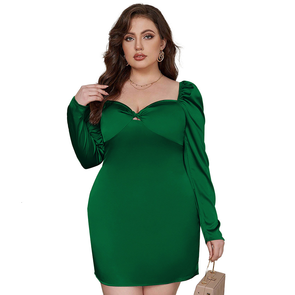 Large Size Womens Autumn and Winter New Slim Fit Bag Buttocks Satin Complexion Ding Long Sleeved Party Dress