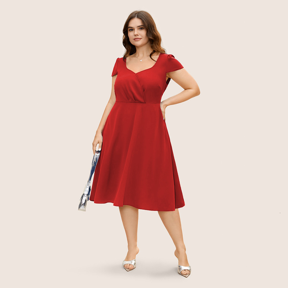Plus Size Womens Elegant Red Dress Commuting Queen Style Slim Fit Mid Length Dress