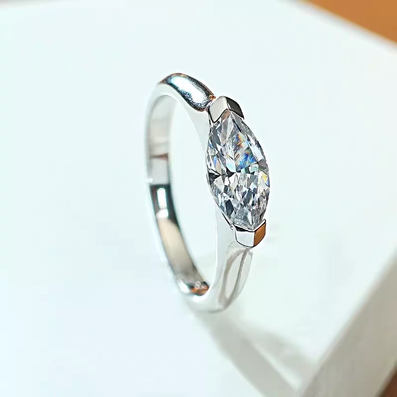 Rulalei Ins Top Sell Solitaire White Marquise Lab Moissanite Diamond Luxury Jewelry Real 100% 925 Sterling Silver 18K Gold Party Eternity Women Weddin