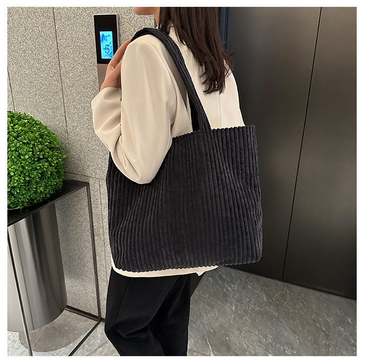 2025S Designer Spring/Summer New Collection Japanese and Korean Large Capacity Shoulder Corduroy Commuter Simple Leisure Tote Women Bag