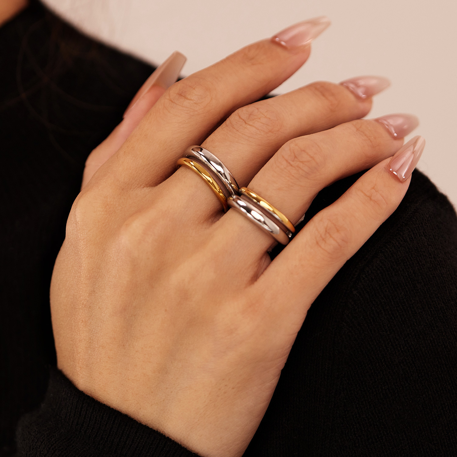 OPKINS Personalized Ring Womens Stainless Steel Niche Fashion Versatile Color blocked Steel Ring