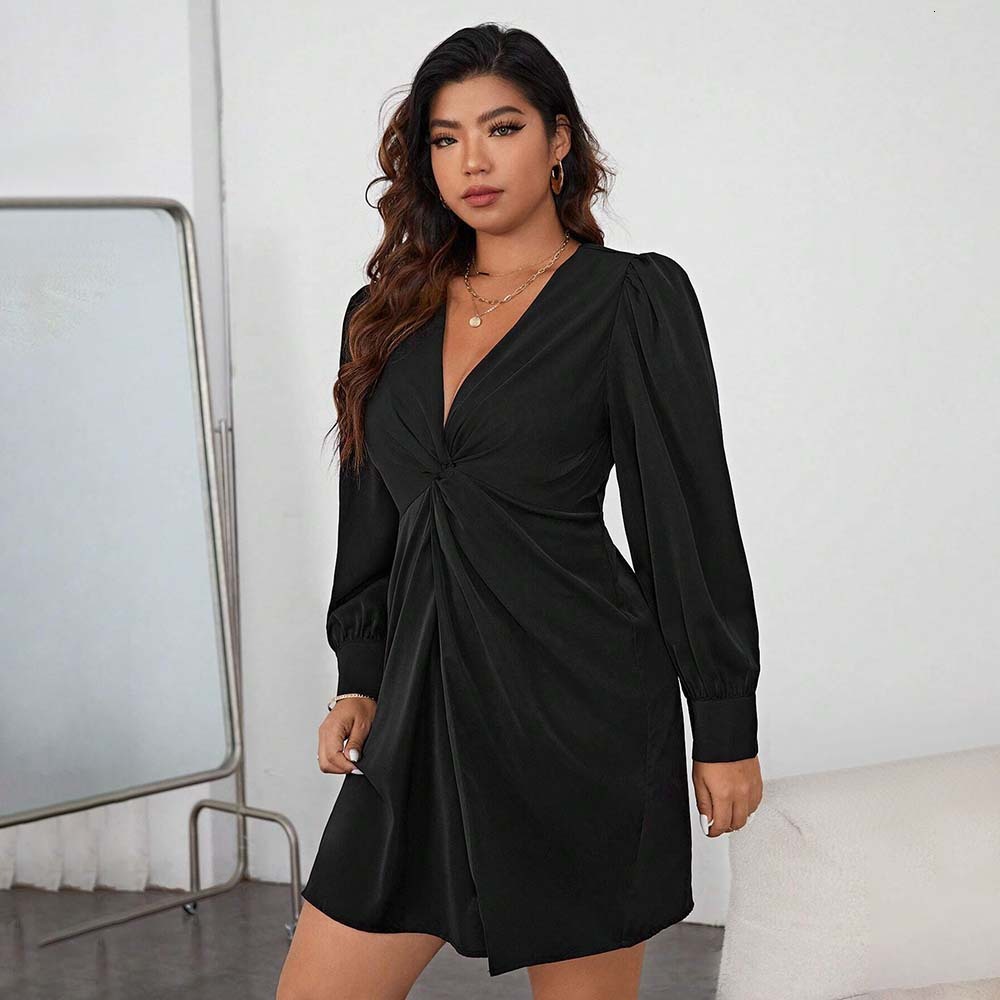 Plus Size Womens Elegant V-neck Dress Autumn and Winter High-end Fashion Temperament Short Skirt
