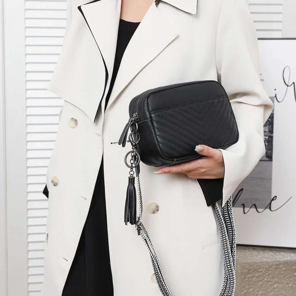 Women Quilted Shoulder Genuine Leather Classic Camera Bags Versatile Vintage Messenger Bag Casual Wallet Handbags