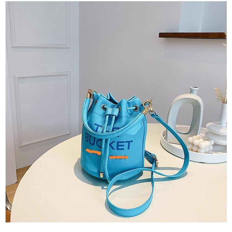 Top quality Brand High Quality New Style Free Delivery Designer Bag Fashion Women's 2024 New Female Bucket Bag Single Shoulder Crossbody Handbag