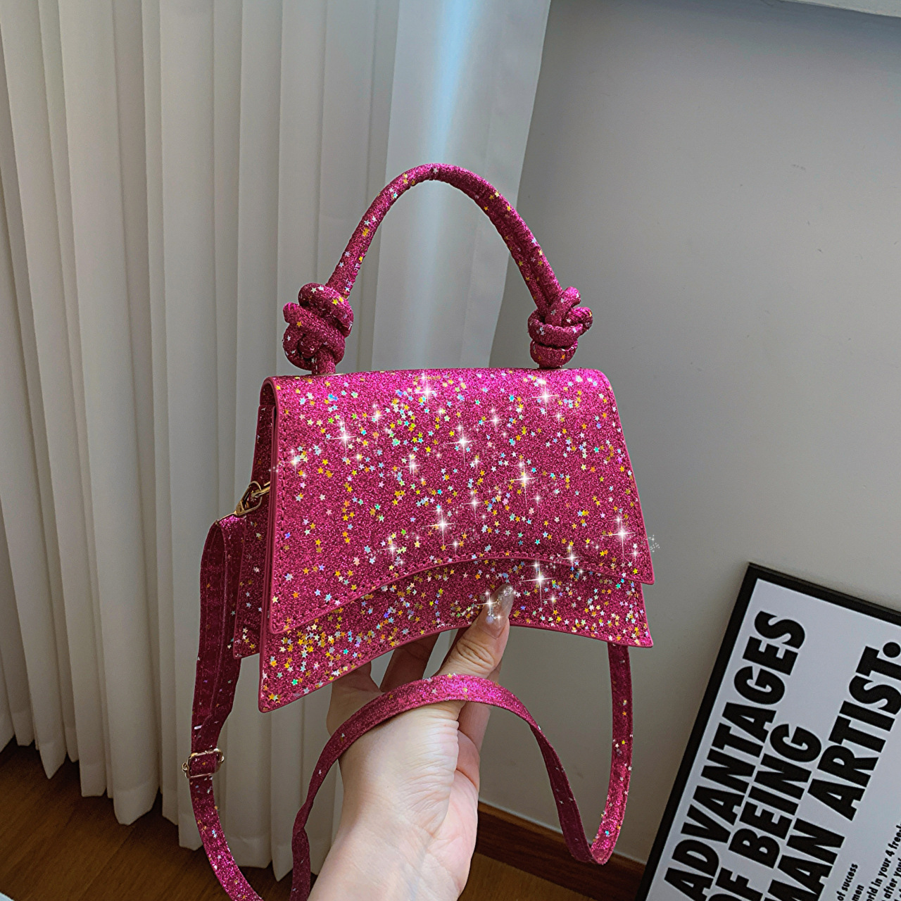 2025S designer new fashion sequin handbag women texture commuting shoulder crossbody versatile ins style armpit bag trend