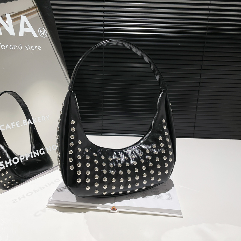 New punk style round rivet inlaid luxury bucket bag new women's underarm designer shoulder bag single shoulder crescent bag versatile commuting u