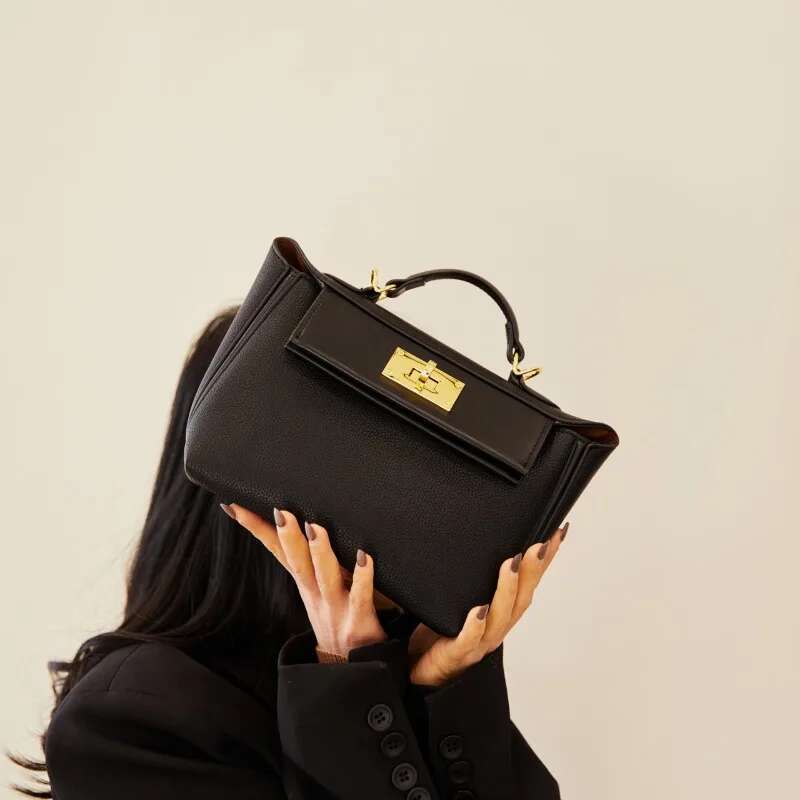 Unique Paris-Style Crossbody Handbag - High-End Minimalist Vintage Leather Clutch Casual Commuter Tote Women's Messenger Shopper
