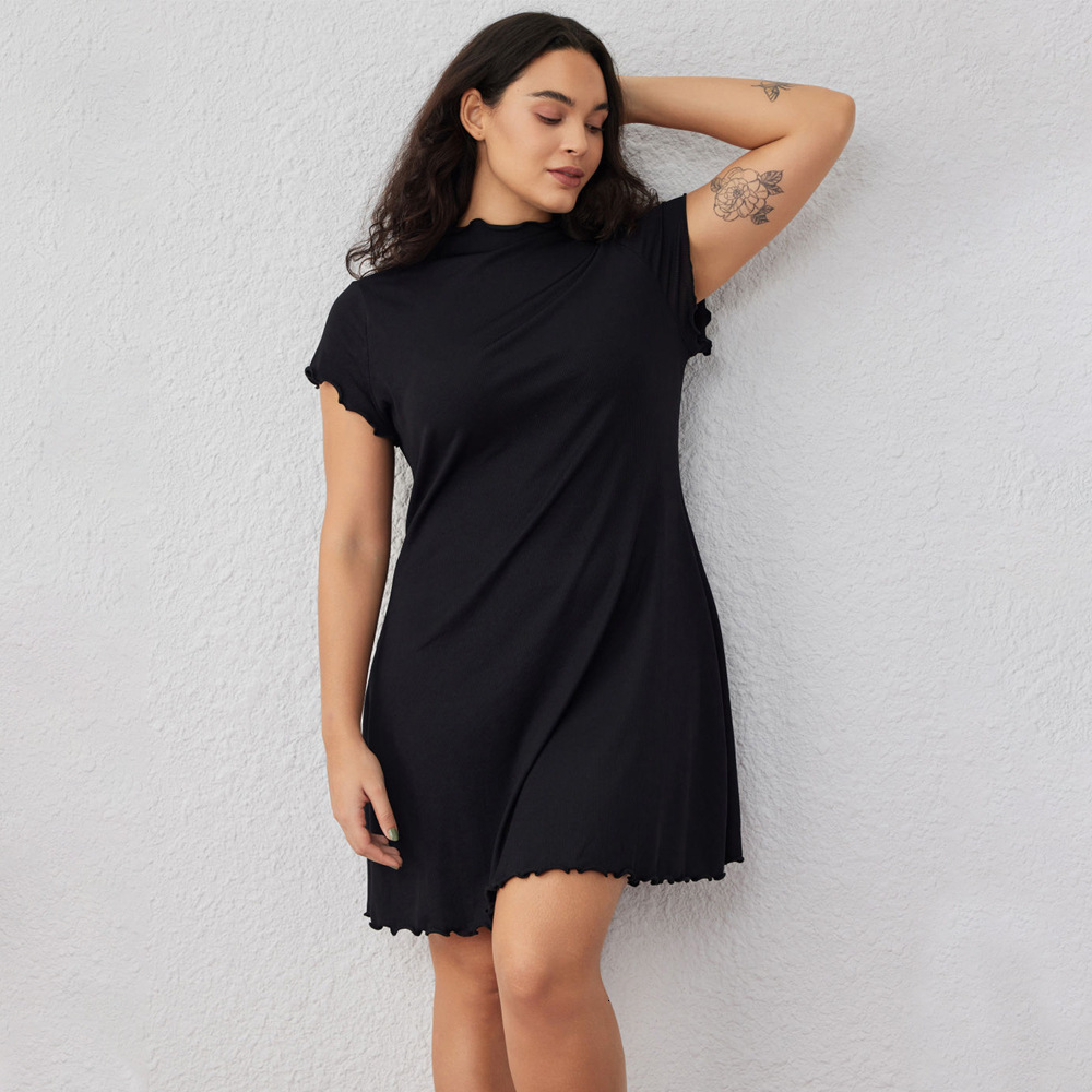 New Womens Clothing Simple and Elegant Short Sleeved Knitted Long Sleeved Dress Looks Slim with a Waist Cinching and Large Swing Skirt