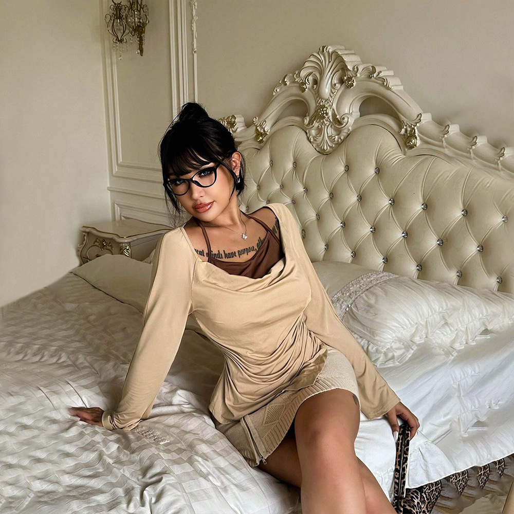 Plus Size Womens American Pure Desire T-shirt Autumn and Winter Sexy Slim Fit and Slimming Loose Neck Top