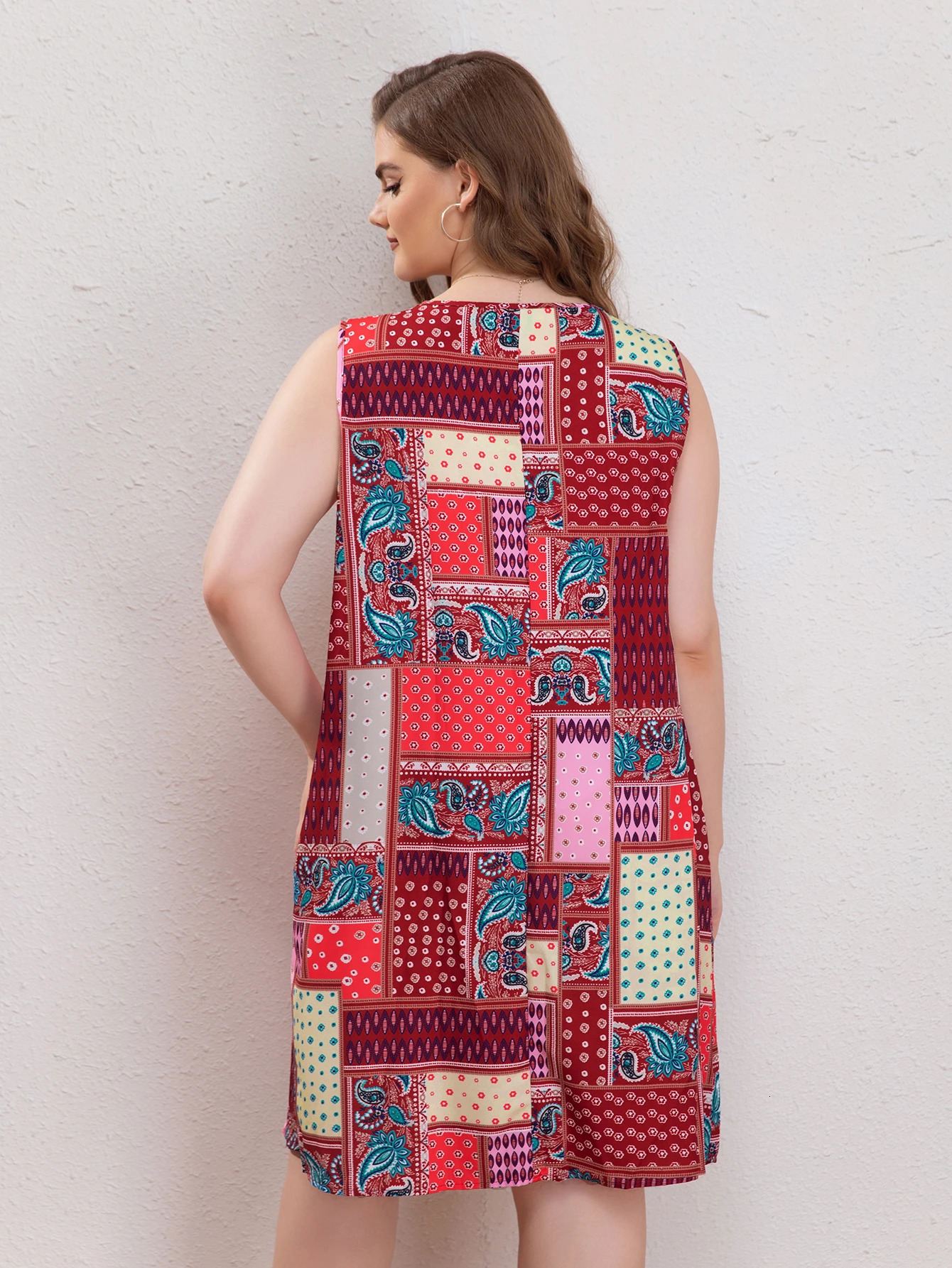 Plus size womens springsummer retro elegant polyester fiber seamless splicing printed fashionable and comfortable dress 250506