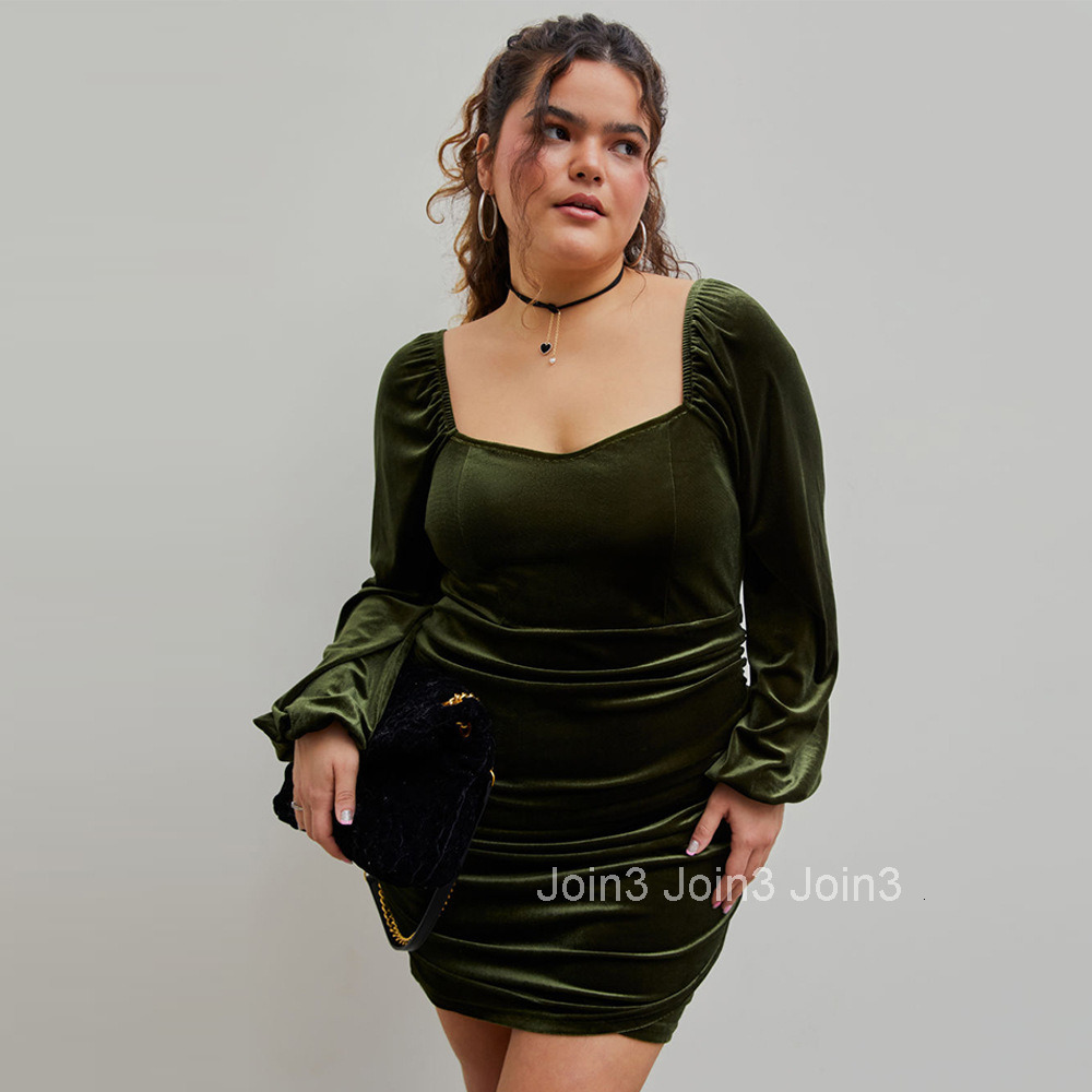 Oversized Womens Instagram Style Sexy Backless Pleated Party Dress Hip Hugging Skirt Long Sleeved Velvet Dress